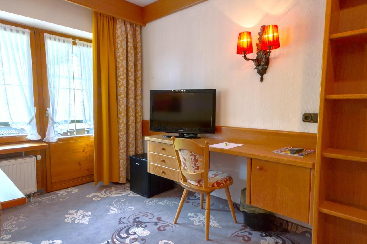 Hotel Bergruh Оберстдорф Стая снимка